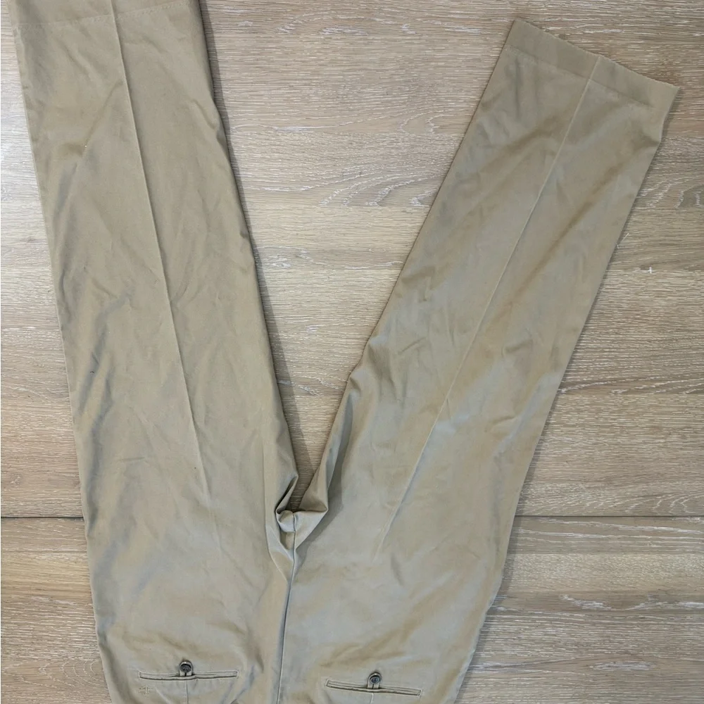 Dockers Men's Khaki Chinos - Picture 5 of 8
